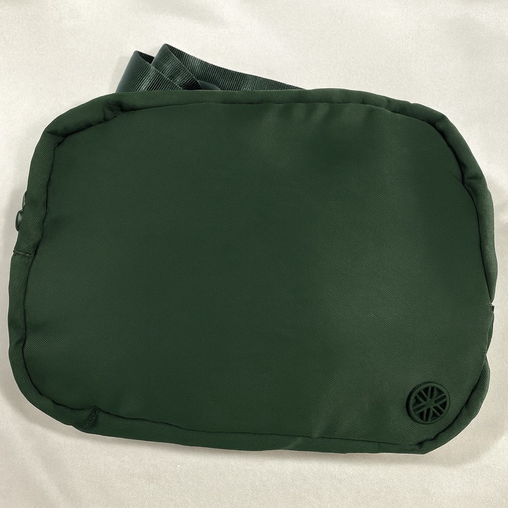 Gaiam sidekick belt bag fanny pack green nylon adjustable strap